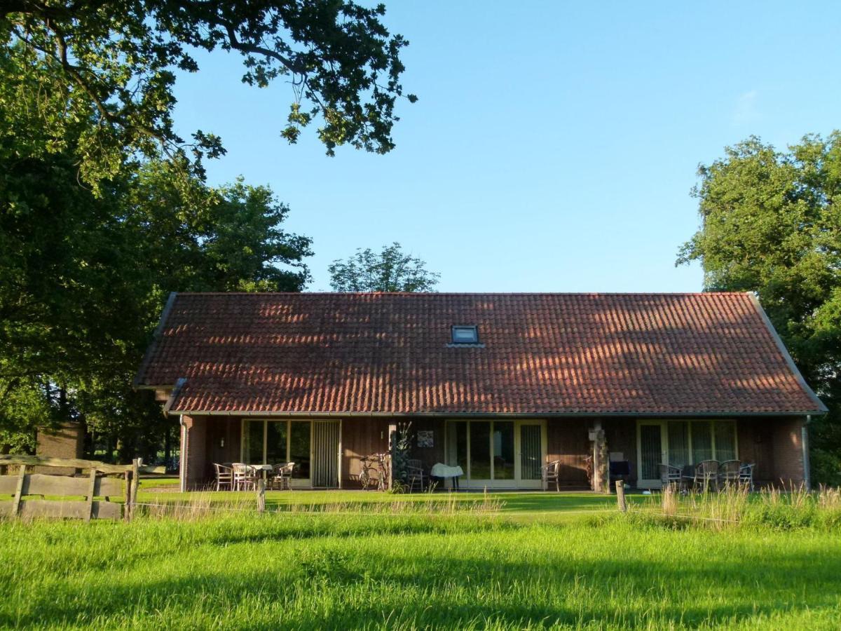 Peaceful Holiday Home With Roofed Terrace Geesteren (Overijssel) Exterior foto